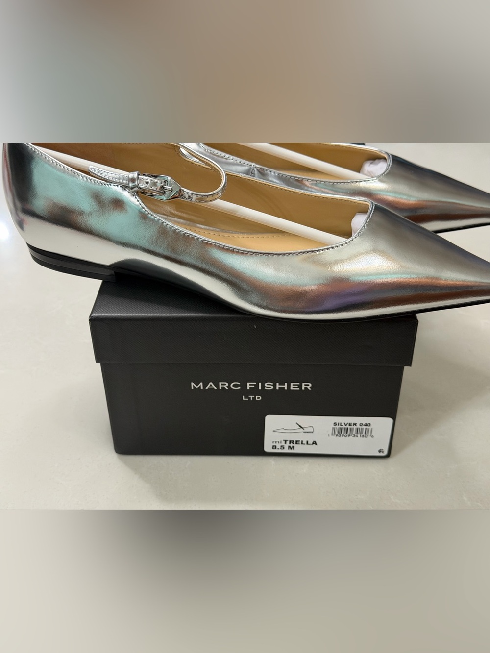 New Marc Fisher LTD Trella Silver Mary Jane Flat 8.5M
